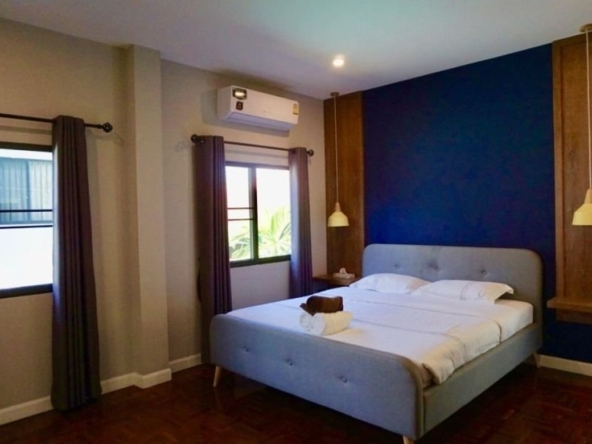 Chiang Mai-P-PHS182