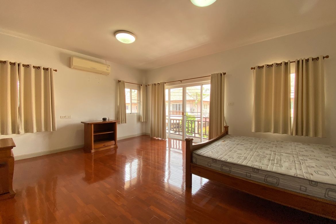 3 bed house for rent or sale in Saraphi