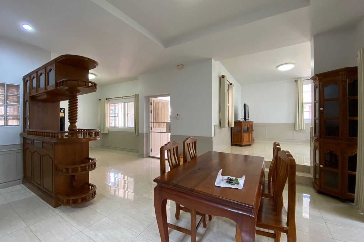 3 bed house for rent or sale in Saraphi