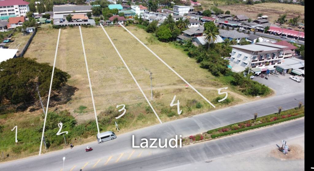 land-L-LAZ195973