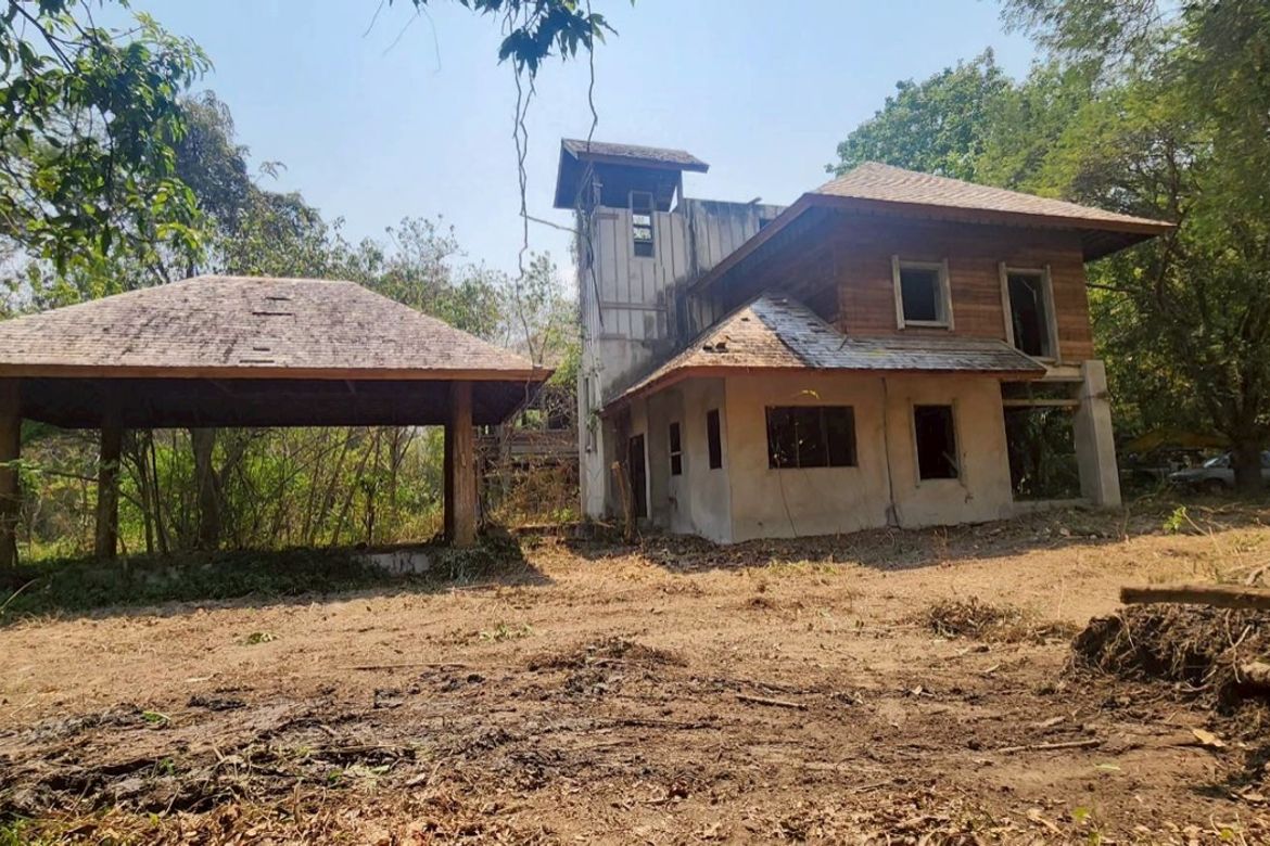 Chiang Mai-P-PLS1105