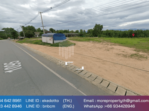 near the intersection of Mae Malai-Pai