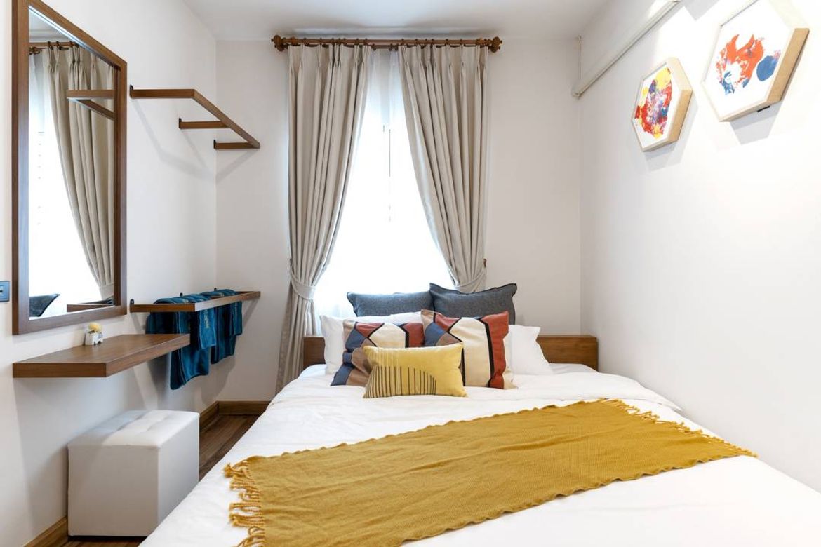 Available for Monthly and Short Term Rent!!  4 bedrooms Modern Stylish Lanna Contemporary Villa & Art Gallery  with Private Swimming pool near Nimman.-CMB-CMB04835