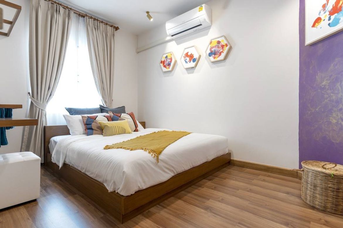 Available for Monthly and Short Term Rent!!  4 bedrooms Modern Stylish Lanna Contemporary Villa & Art Gallery  with Private Swimming pool near Nimman.-CMB-CMB04835