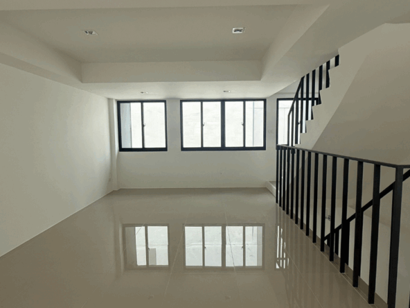 2Bedrooms