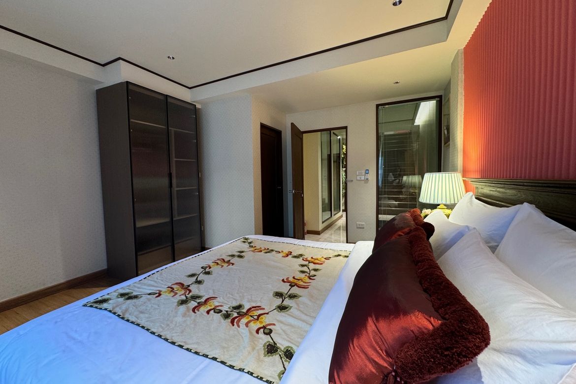 4 bed house for rent in Muang