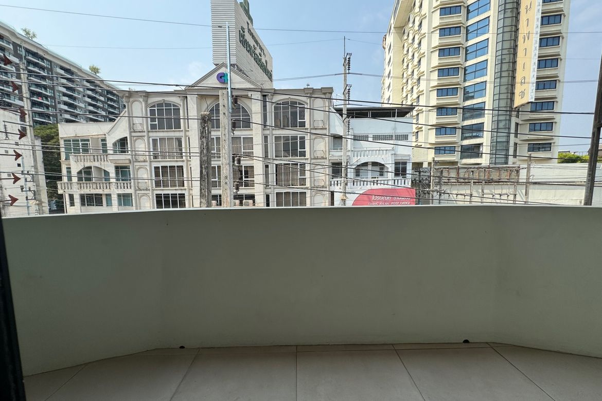 4 bed house for rent in Muang