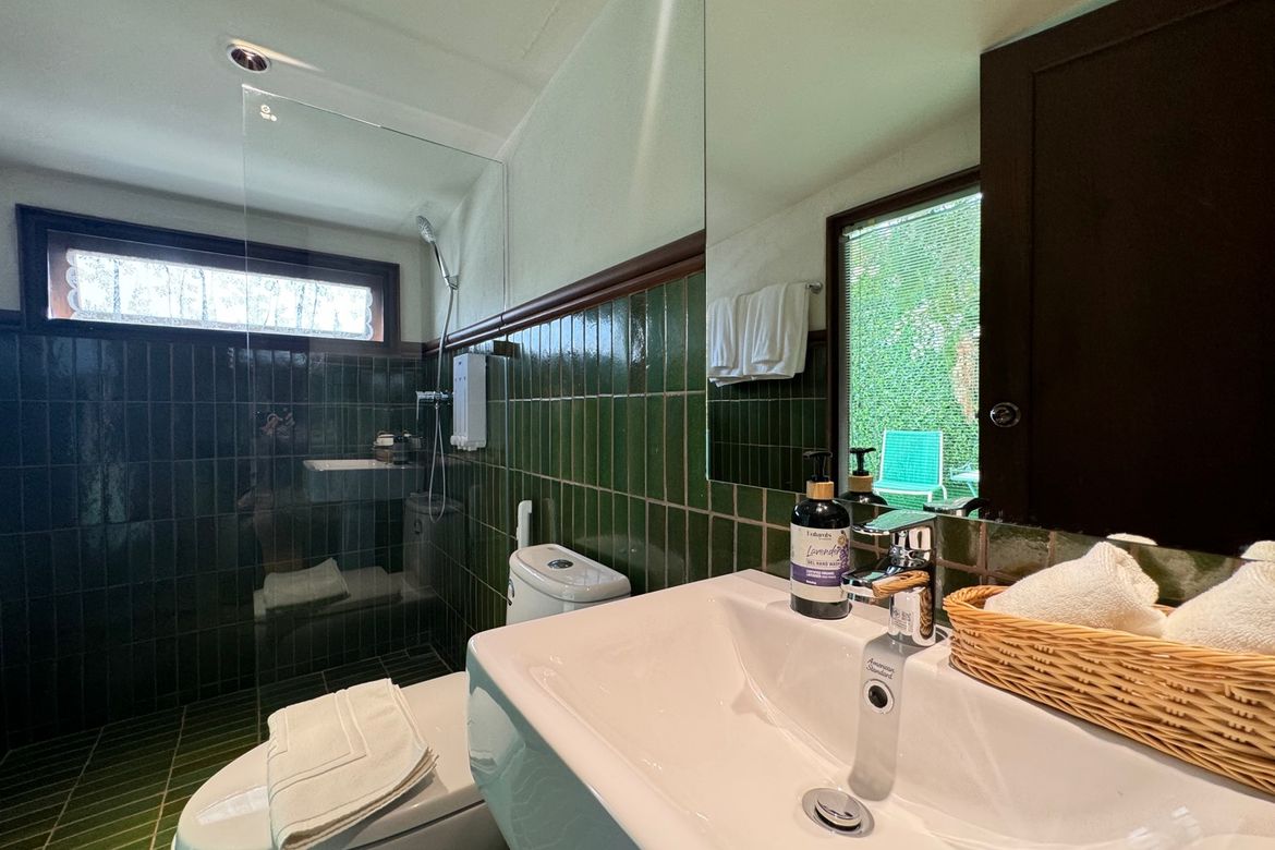 4 bed house for rent in Muang