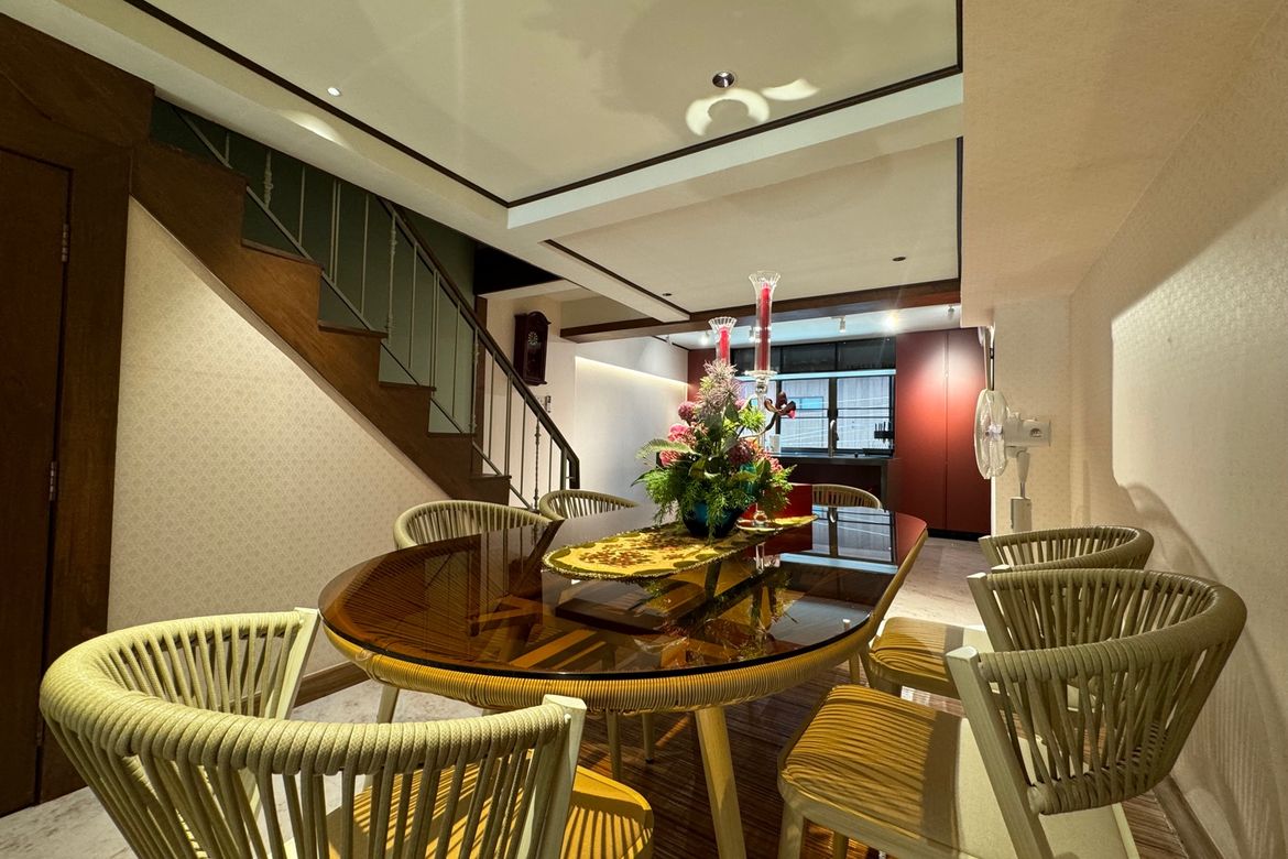 4 bed house for rent in Muang