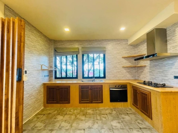 Sale Home Office 4 floors