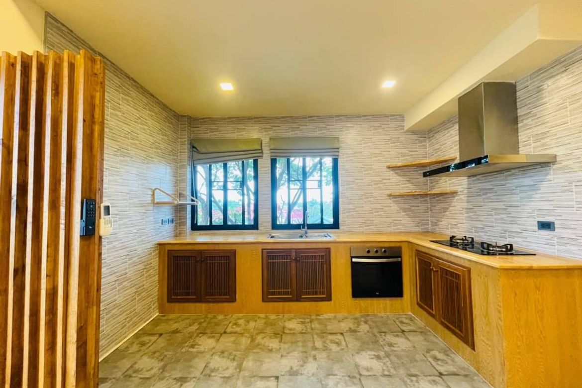 Sale Home Office 4 floors