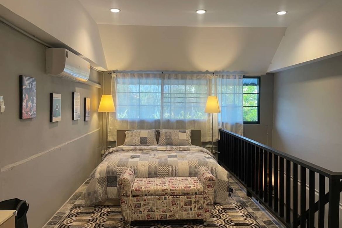 This fully furnished two bedroom