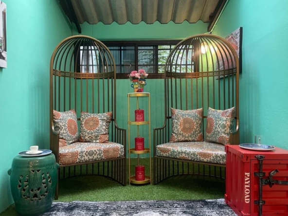 three bathroom town house has a usable area total 240 sq.m.(2
