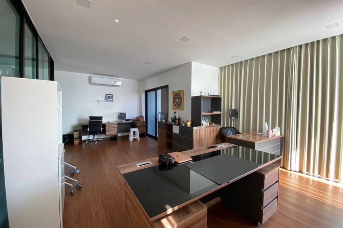 2 Bedroom Townhouse for Sale or Rent-CMB-CMB04627(