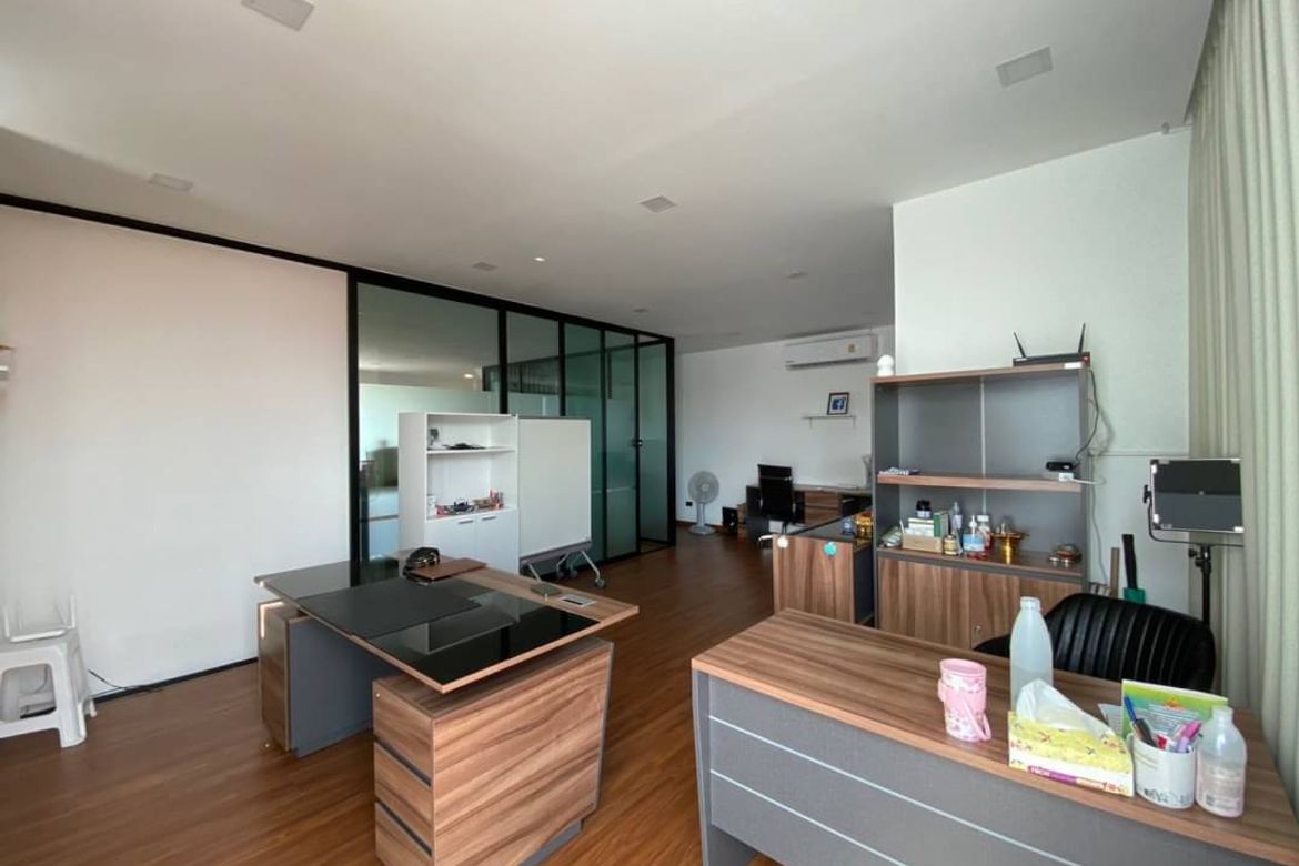 2 Bedroom Townhouse for Sale or Rent-CMB-CMB04627(