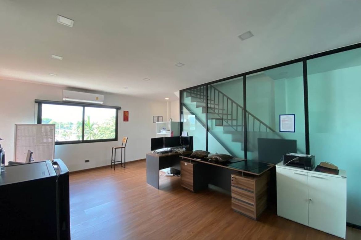 2 Bedroom Townhouse for Sale or Rent-CMB-CMB04627(