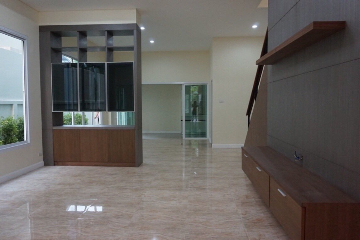 3Bedrooms