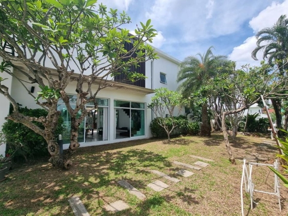 3-Bedroom Pool Villa for Rent in Hang Dong Zone