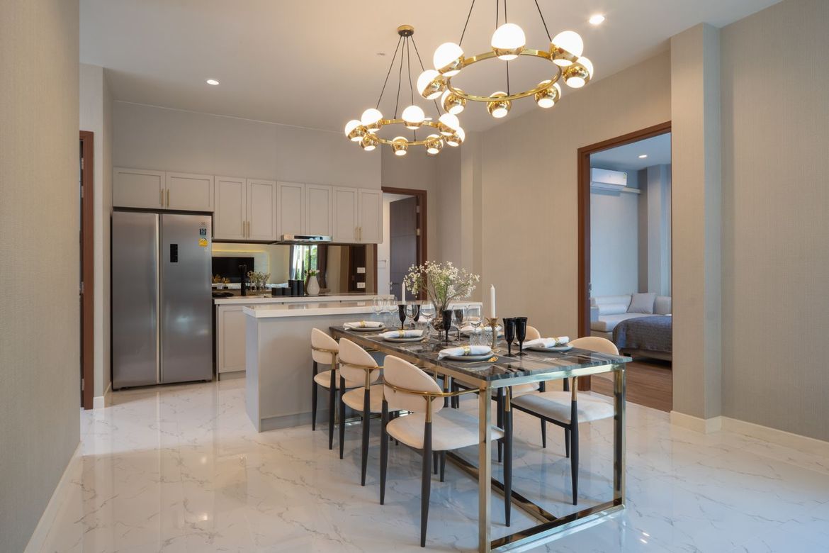4 Bedrooms
