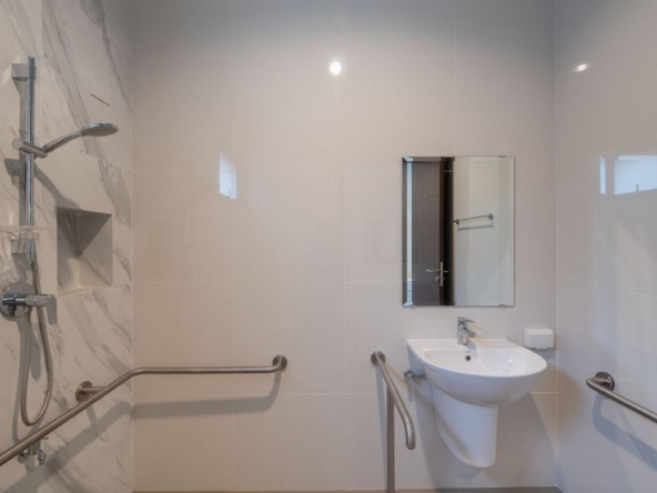 Palm Springs Privato – Hang Dong