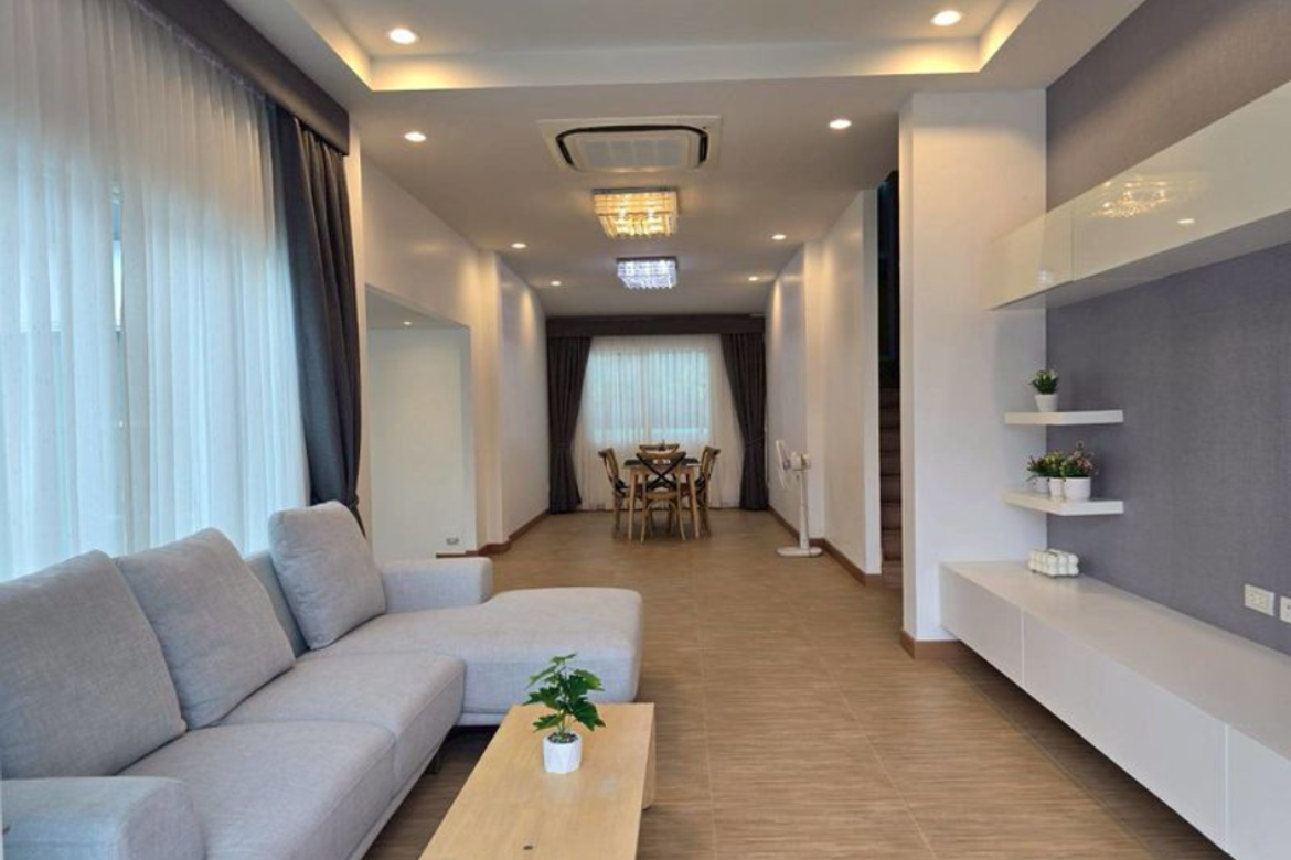 4 Beds