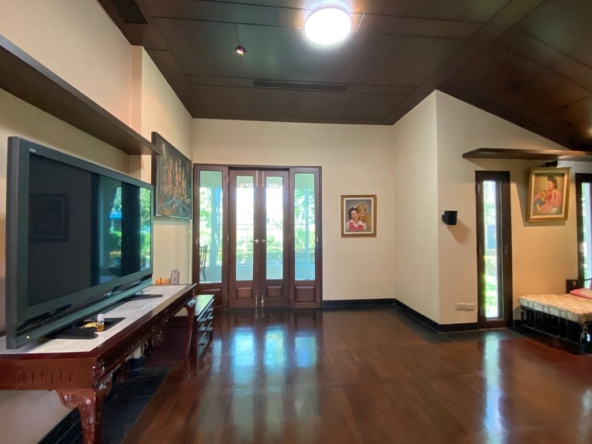 6 bed pool villa by Ping River for sale in Chiang Mai-P-PHS1116