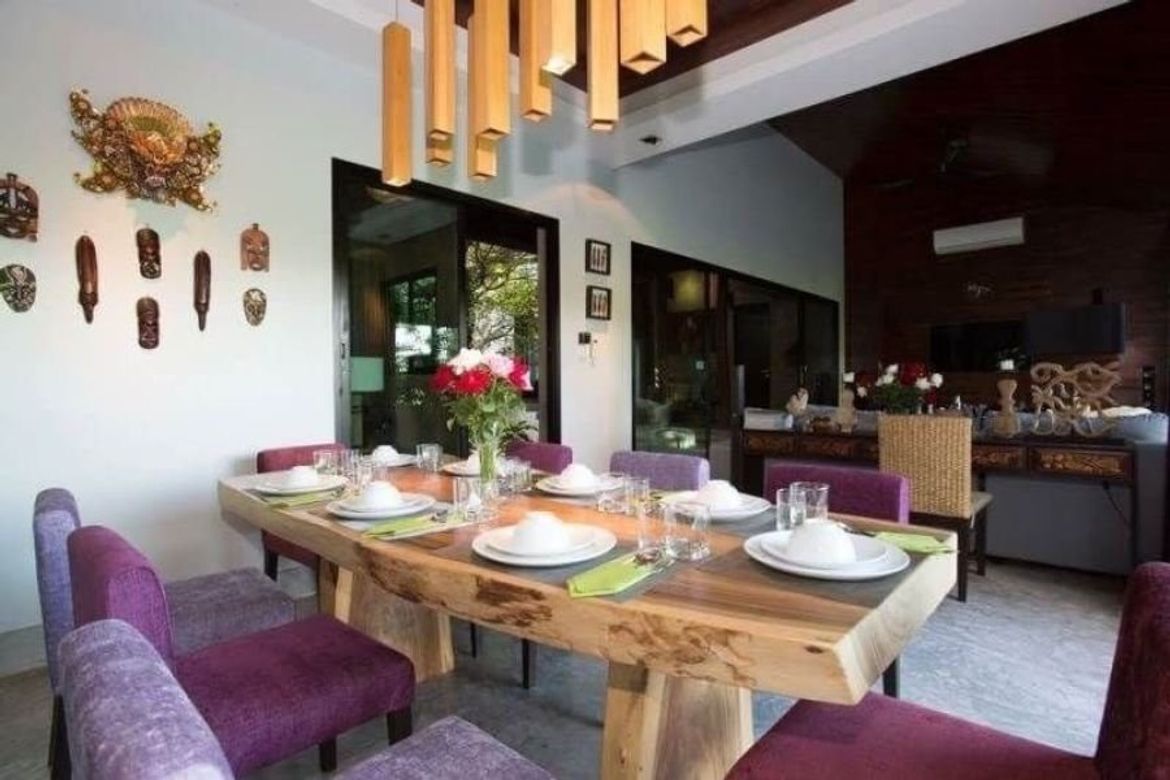 For Sale The luxuries Modern Tropical Pool Villa near Prem International School