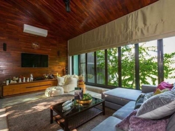 For Sale The luxuries Modern Tropical Pool Villa near Prem International School