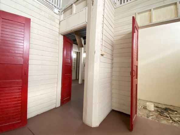 Commercial space for rent on Chang Klan Road