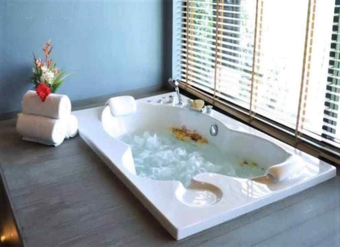 Breathtaking B&B with 5 Guest Villas | Chiang Mai Real Estate Copy-CMP-244