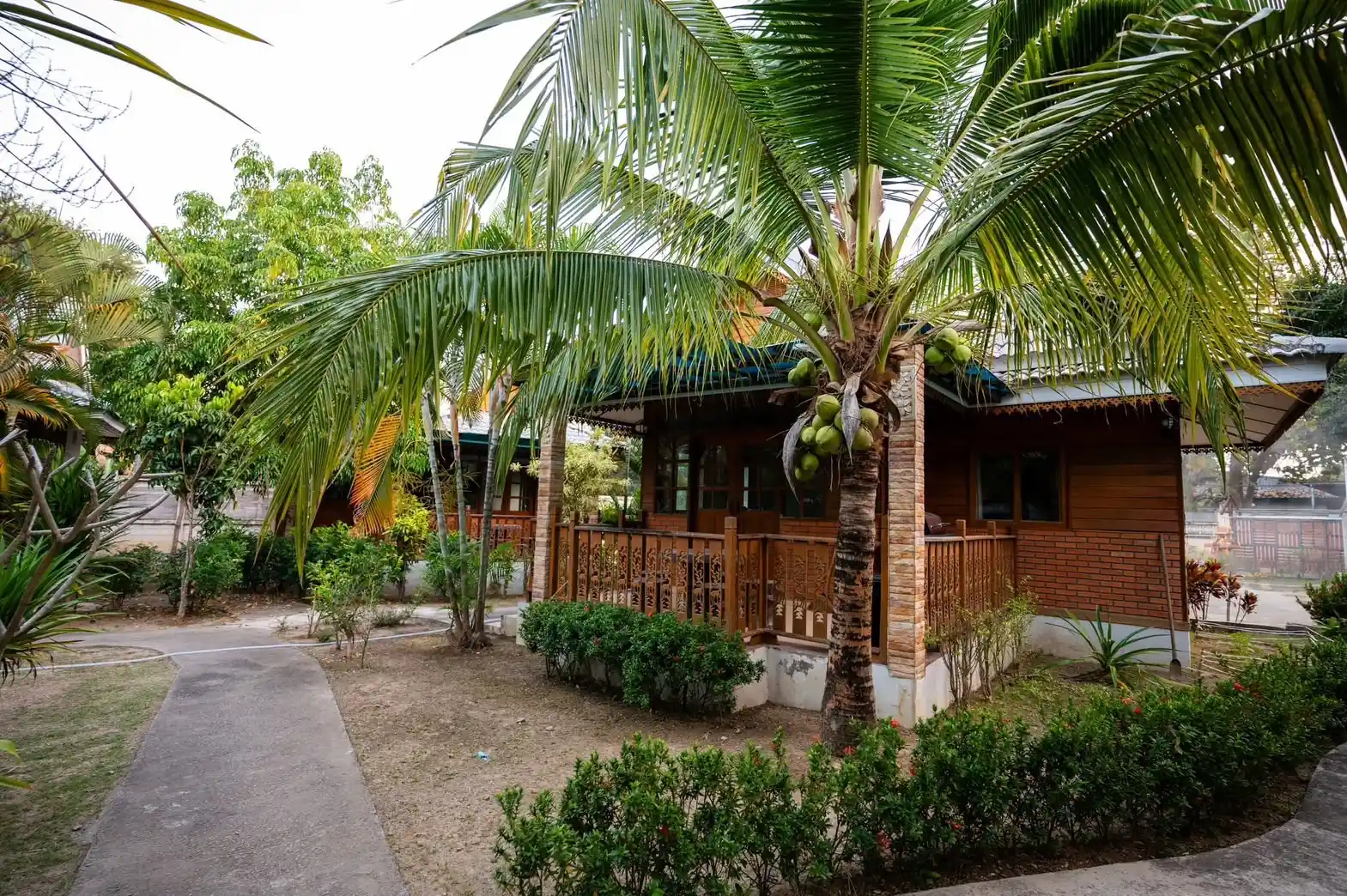 Resort for Sale in Chiang Mai Hang Dong | Near Grand Canyon-CMP-374