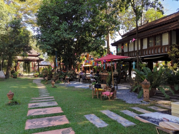 Hotel for sale in San Phisuea Chiang Mai-CMP-405
