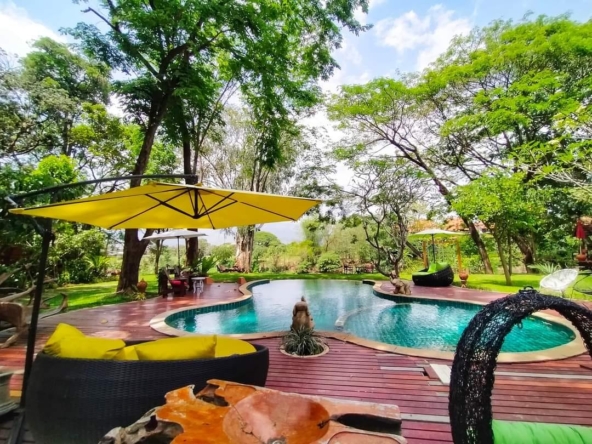 Hotel for sale in San Phisuea Chiang Mai-CMP-405