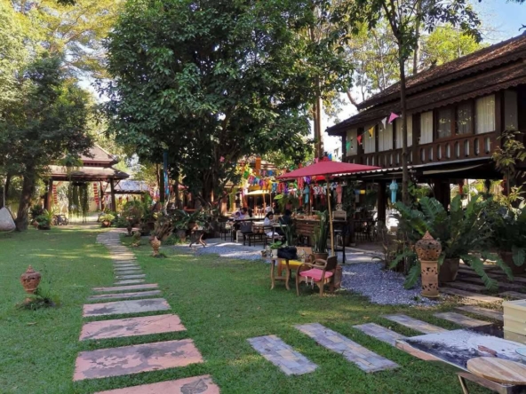 Hotel for sale in San Phisuea Chiang Mai-CMP-405
