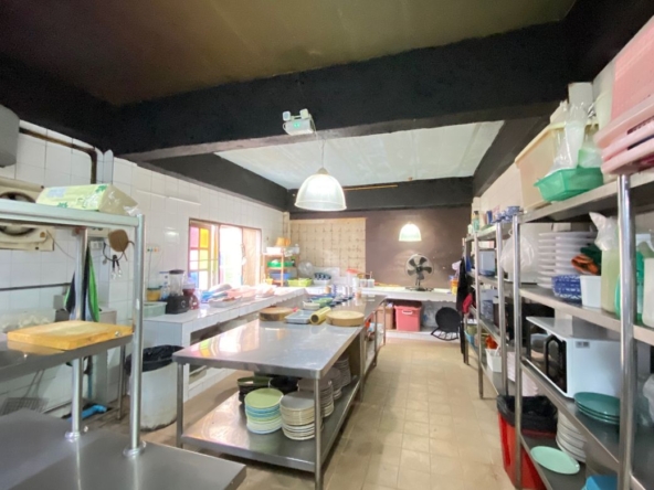 A restaurant for sale by the Ping River