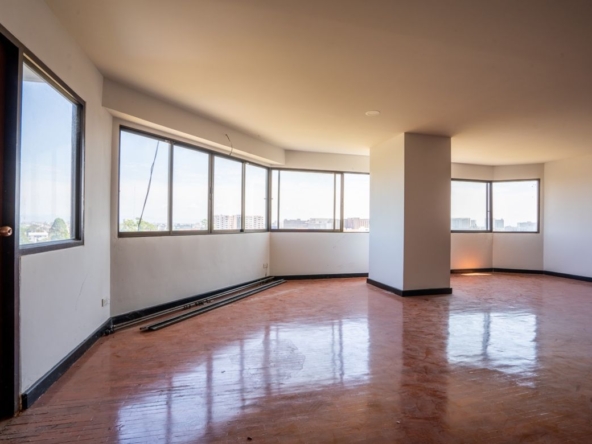 Hillside 4 Condo 2beds 2baths 164 sq.m. 12AthFL.