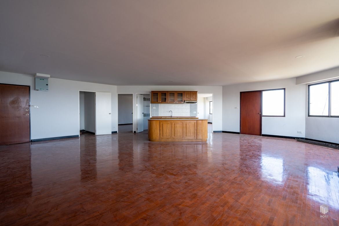 Hillside 4 Condo 2beds 2baths 164 sq.m. 12AthFL.