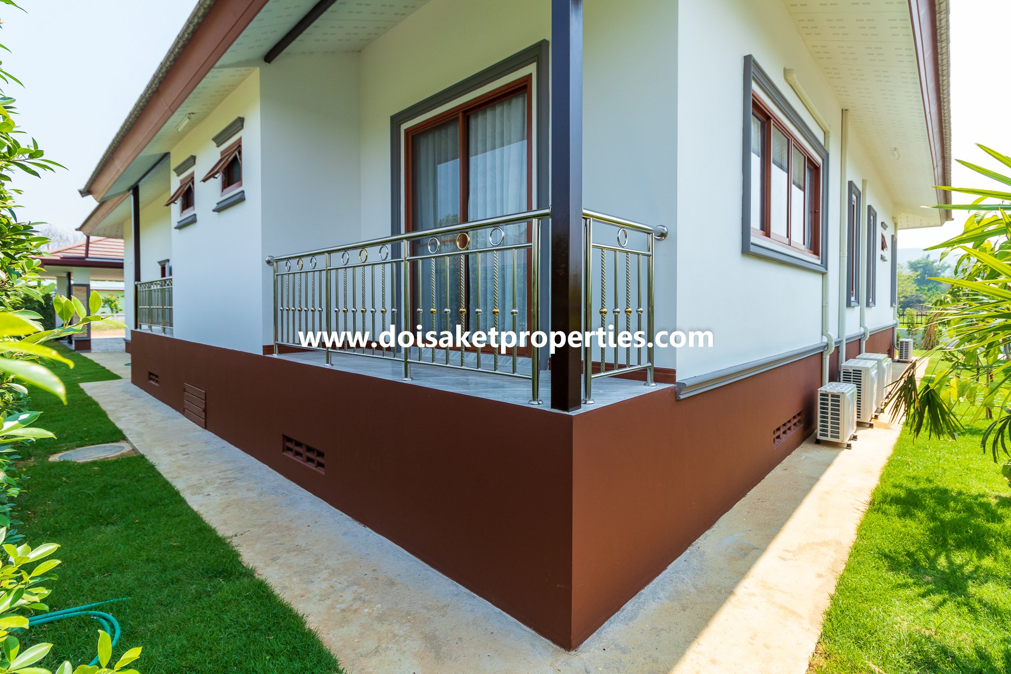 Doi Saket-DSP-(HS347-04) New Modern-Style Home with Swimming Pool and Views for Sale in Choeng Doi