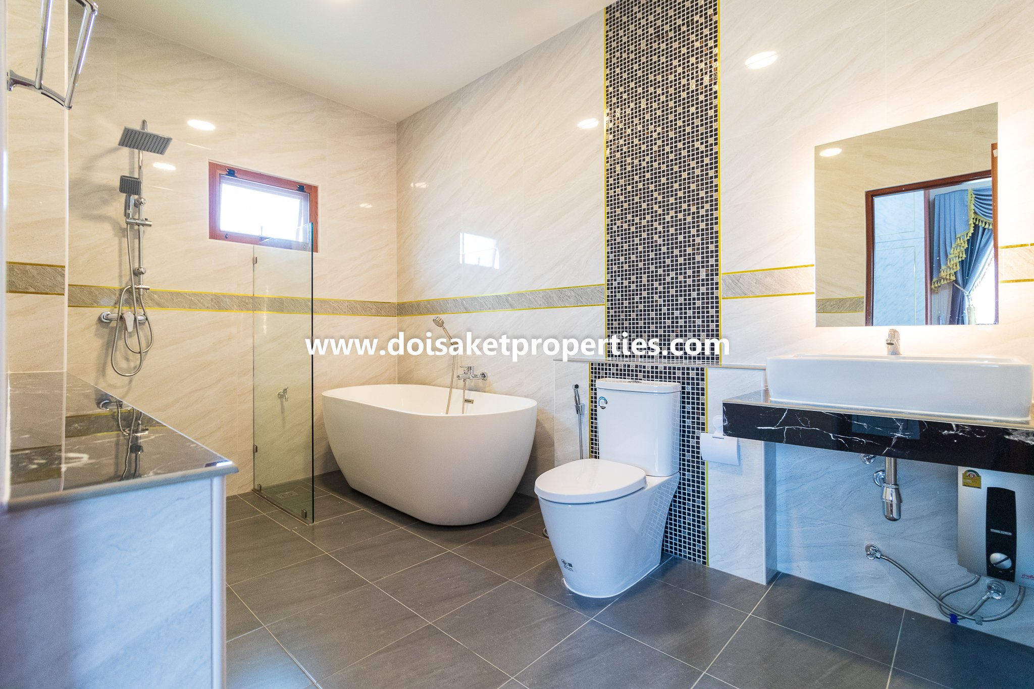 Doi Saket-DSP-(HS347-04) New Modern-Style Home with Swimming Pool and Views for Sale in Choeng Doi