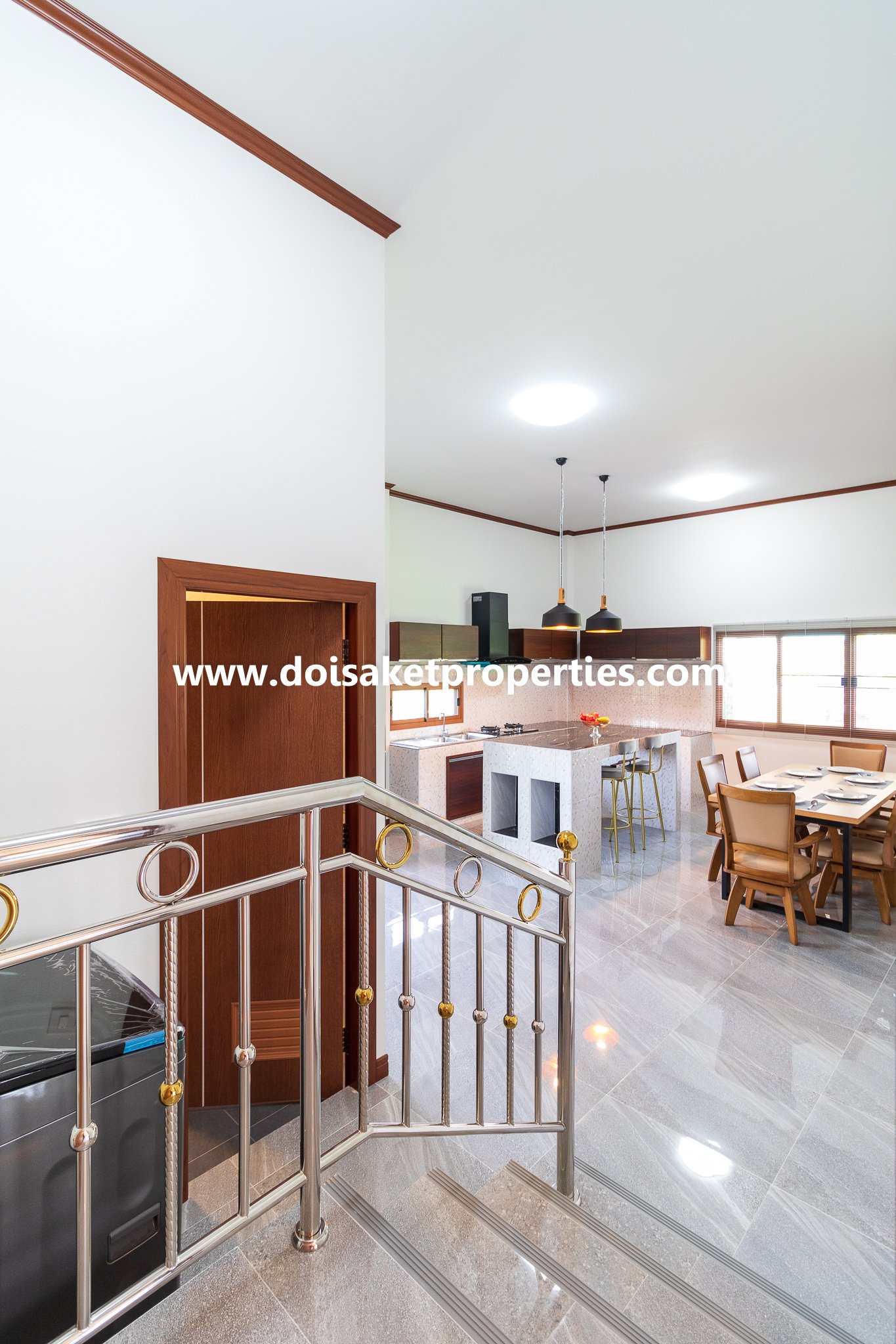 Doi Saket-DSP-(HS347-04) New Modern-Style Home with Swimming Pool and Views for Sale in Choeng Doi