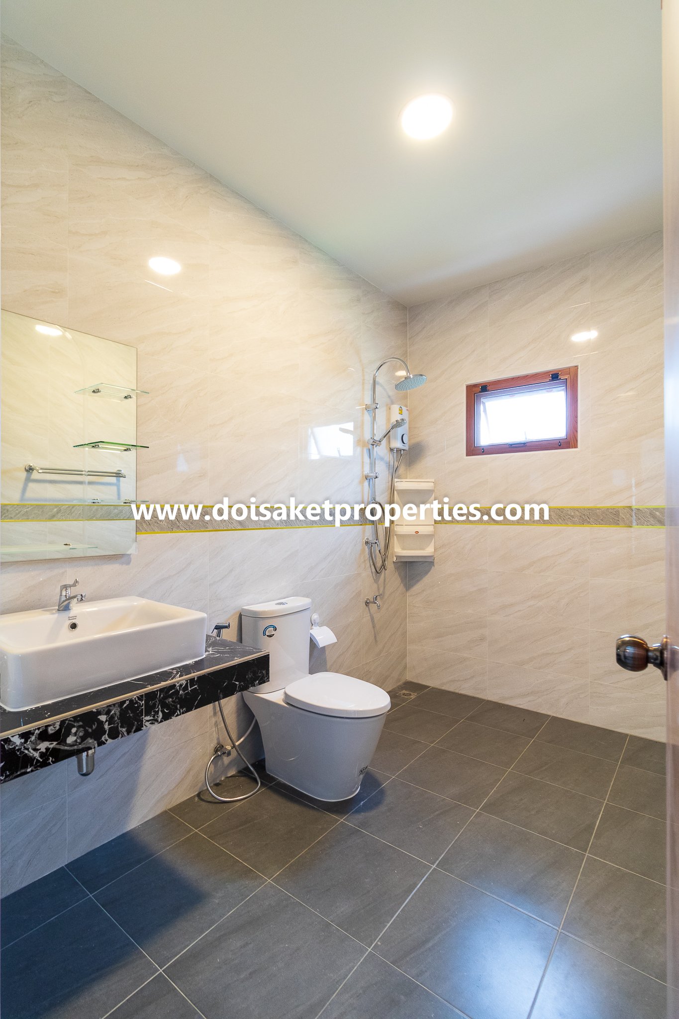 Doi Saket-DSP-(HS347-04) New Modern-Style Home with Swimming Pool and Views for Sale in Choeng Doi