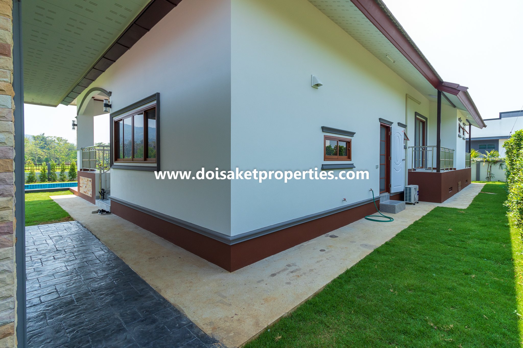 Doi Saket-DSP-(HS347-04) New Modern-Style Home with Swimming Pool and Views for Sale in Choeng Doi