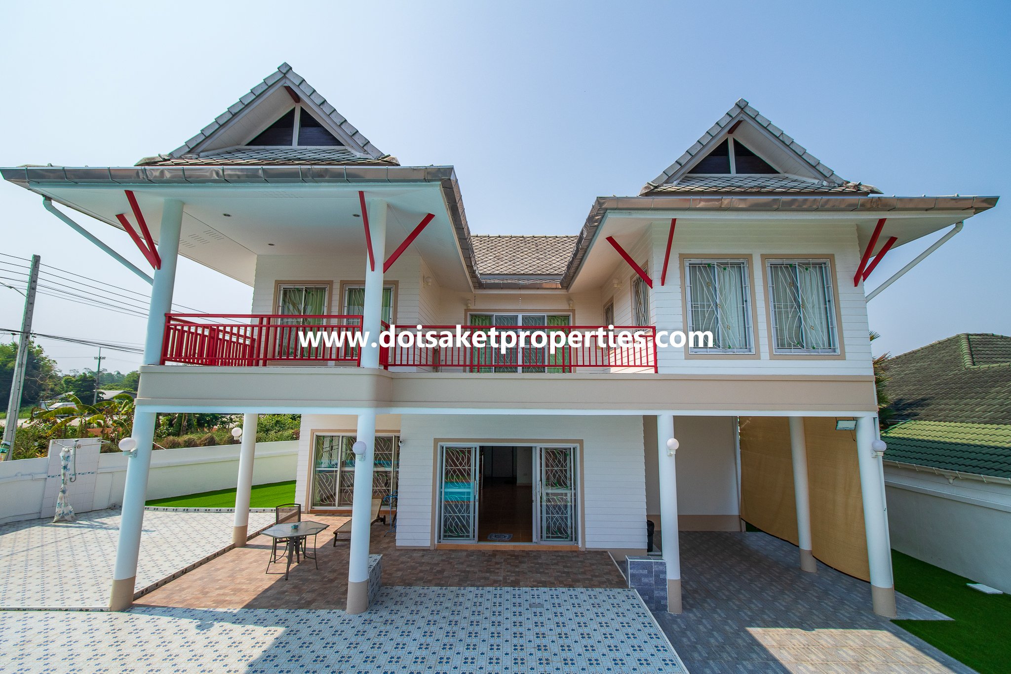 Doi Saket-DSP-(HS349-03) 3-Bedroom Family Home with Swimming Pool for Sale in Talat Kwan