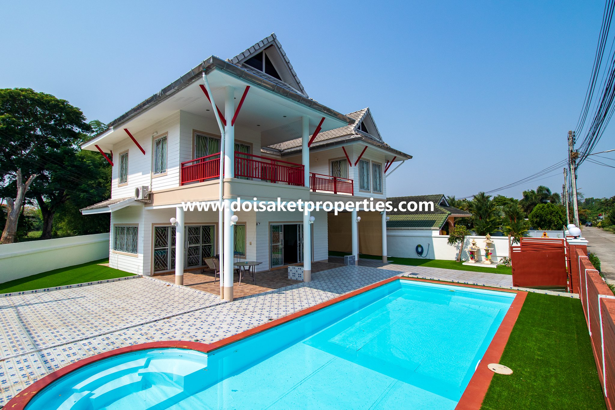 Doi Saket-DSP-(HS349-03) 3-Bedroom Family Home with Swimming Pool for Sale in Talat Kwan