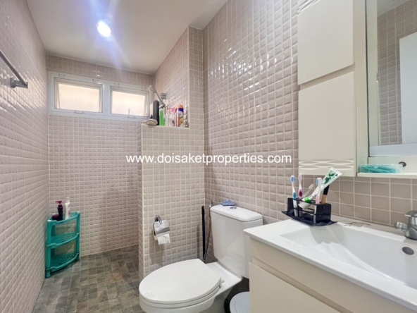 Doi Saket-DSP-(HS375-01) 1+ Rai Property on a Main Road with Many Business Opportunities for Sale in Luang Nuea
