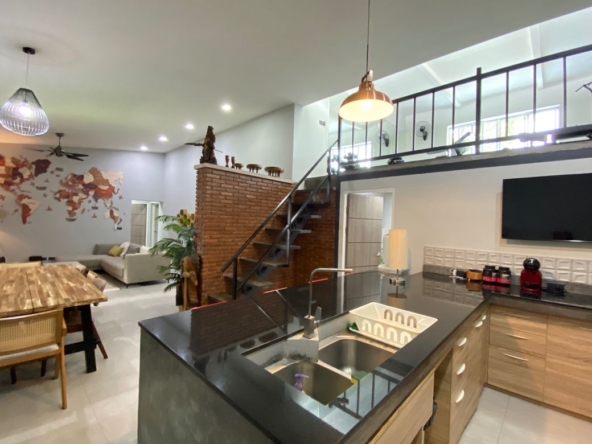 Fully Furnished Renovated Home with Pool in Namprae