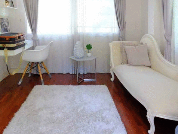 5 Bedrooms