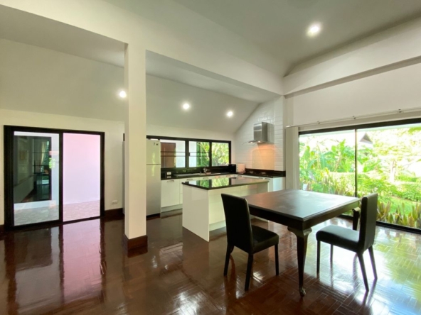 Chiang Mai-P-PHR100