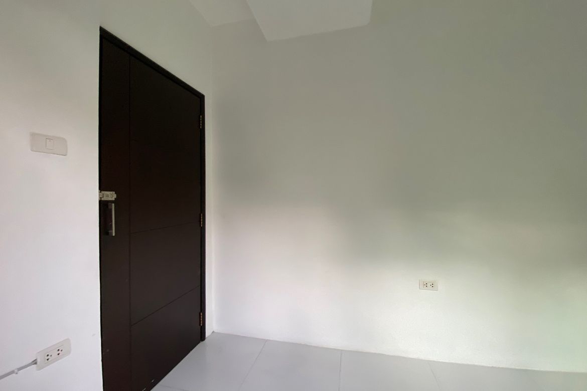 A unique house with 3 bed for rent near Chiang Mai University