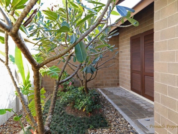 A resort style 3 bed house for rent or sale in San Sai in CM-P-PHR042